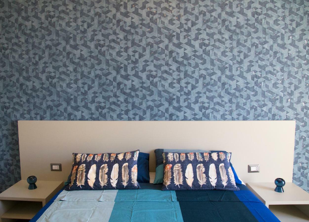 Garibaldi Rooms Napoli Esterno foto