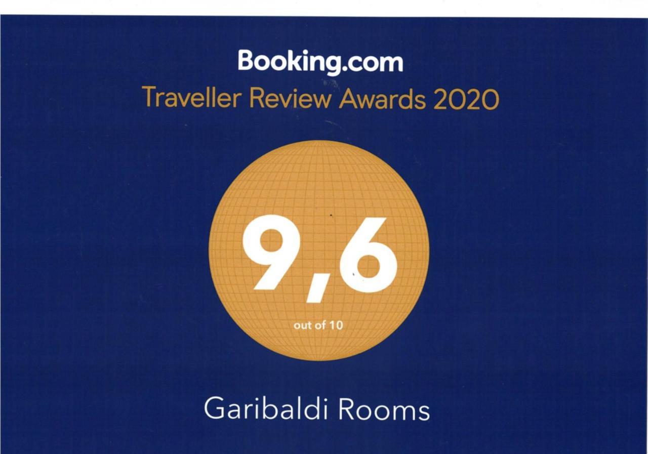 Garibaldi Rooms Napoli Esterno foto